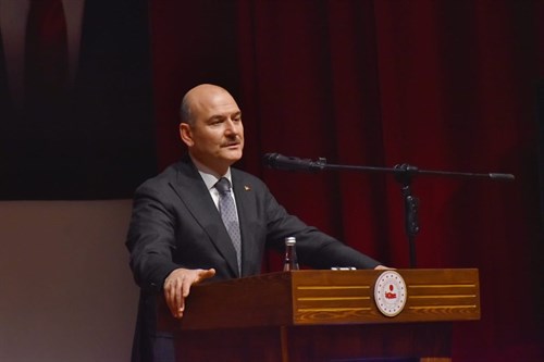 Le ministre de l'Intérieur, M. Süleyman SOYLU, a partagé ses expériences lors des conférences traditionnelles du mercredi d’AGGC